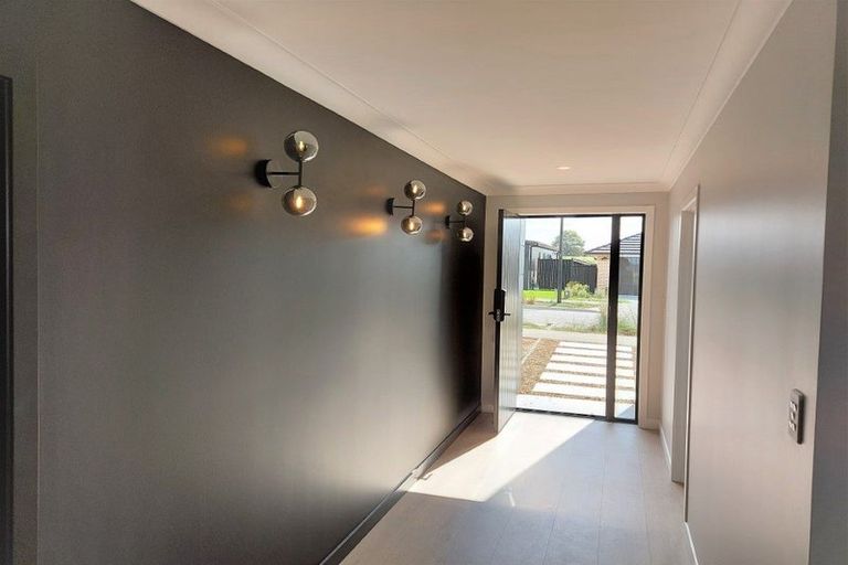 Photo of property in 9 Buddle Road, Paerata, 2124