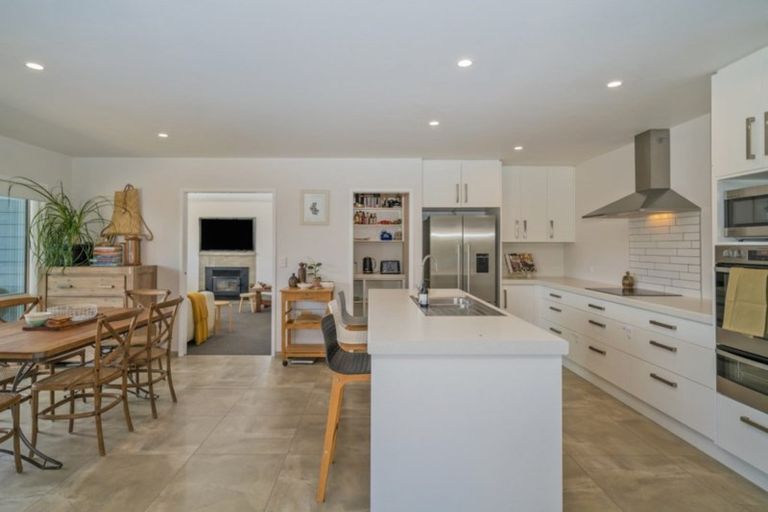 Photo of property in 346 Cook Drive, Whitianga, 3510