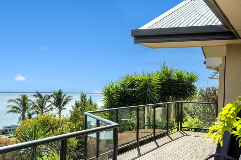 Photo of property in 10 Mana Heights, Marybank, Nelson, 7010