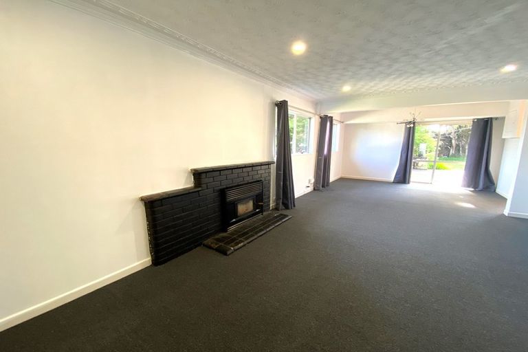 Photo of property in 45 Routley Drive, Glen Eden, Auckland, 0602