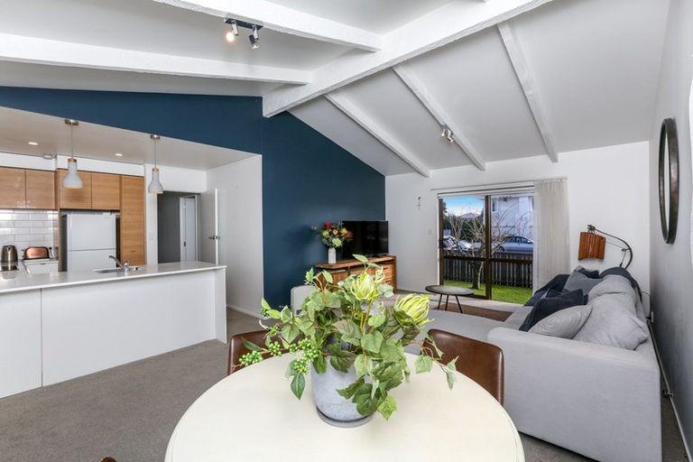 Photo of property in 1/41 Fulford Street, New Plymouth, 4310