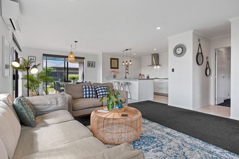 Photo of property in 62 Papawhero Drive, Bell Block, New Plymouth, 4312