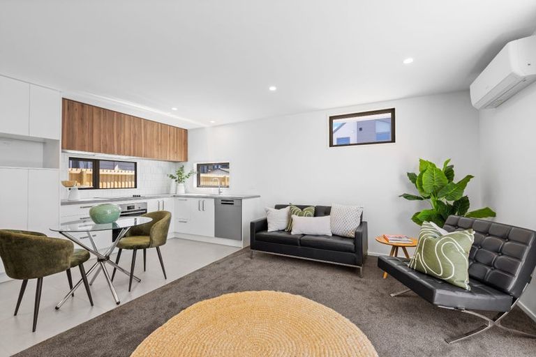 Photo of property in 3/65 Thackeray Place, Waltham, Christchurch, 8023