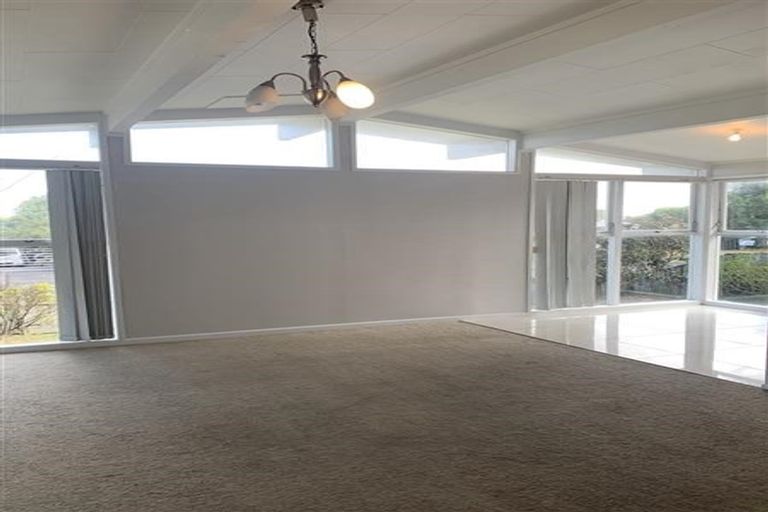 Photo of property in 4 Walden Place, Mangere East, Auckland, 2024