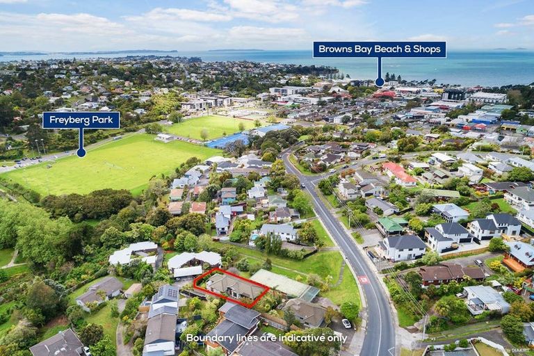 Photo of property in 57a Glencoe Road, Browns Bay, Auckland, 0630