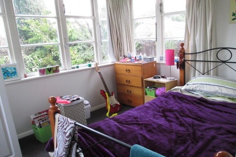 Photo of property in 12 Denvir Street, Strowan, Christchurch, 8052