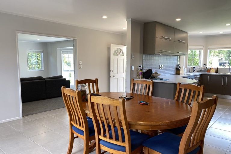 Photo of property in 32 Harrowfield Drive, Harrowfield, Hamilton, 3210