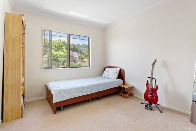 Photo of property in 5 Landvale Court, Browns Bay, Auckland, 0630