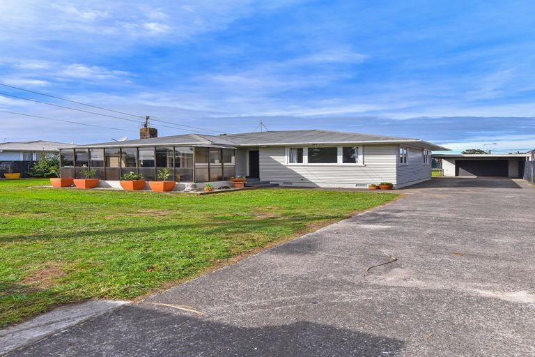 Photo of property in 131 Clevedon Road, Papakura, 2110