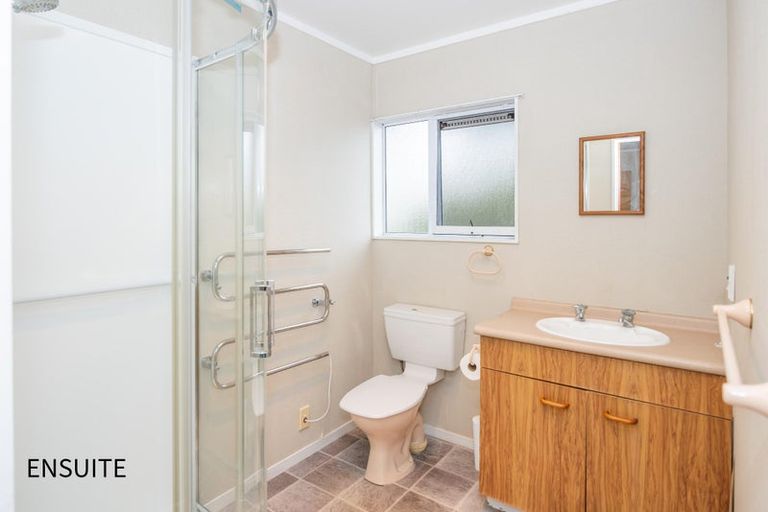 Photo of property in 32 Wainui Road, Raglan, 3225
