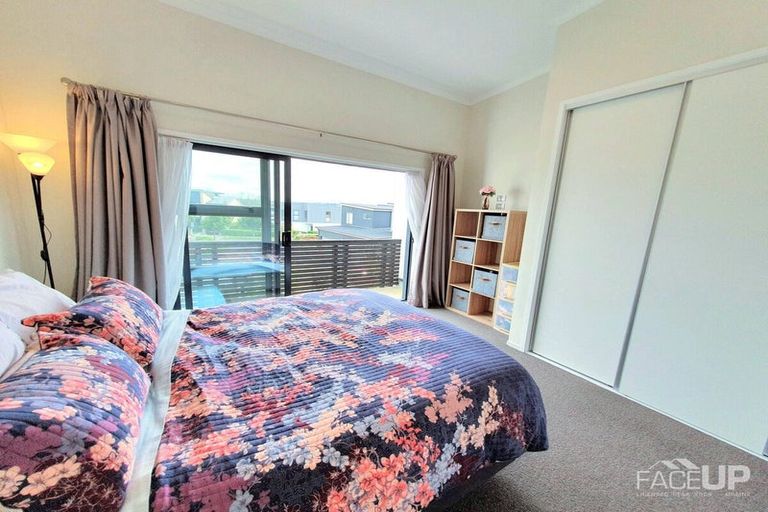 Photo of property in 196 Hobsonville Point Road, Hobsonville, Auckland, 0616