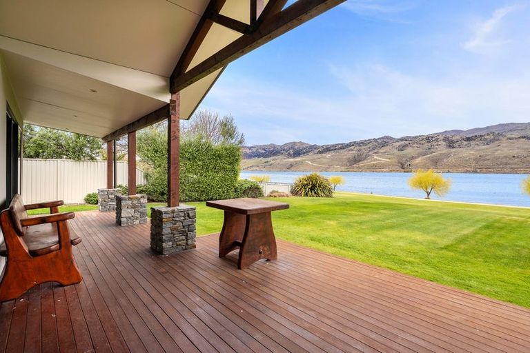 Photo of property in 14 De Bettencor Place, Mount Pisa, Cromwell, 9383