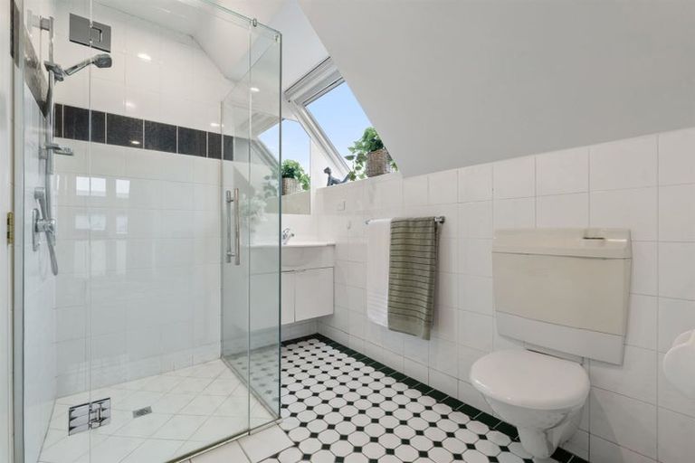 Photo of property in 165a Ashgrove Terrace, Somerfield, Christchurch, 8024