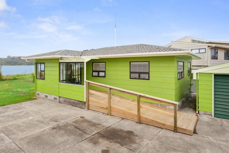 Photo of property in 122a Harbour Road, Ohope, 3121