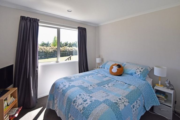 Photo of property in 73 Irishman Drive, Twizel, 7901