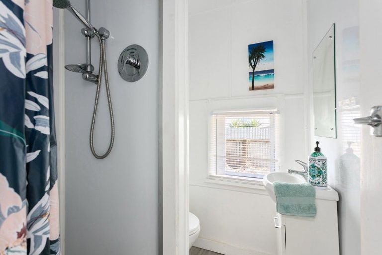 Photo of property in 38 Andrew Street, Elgin, Gisborne, 4010