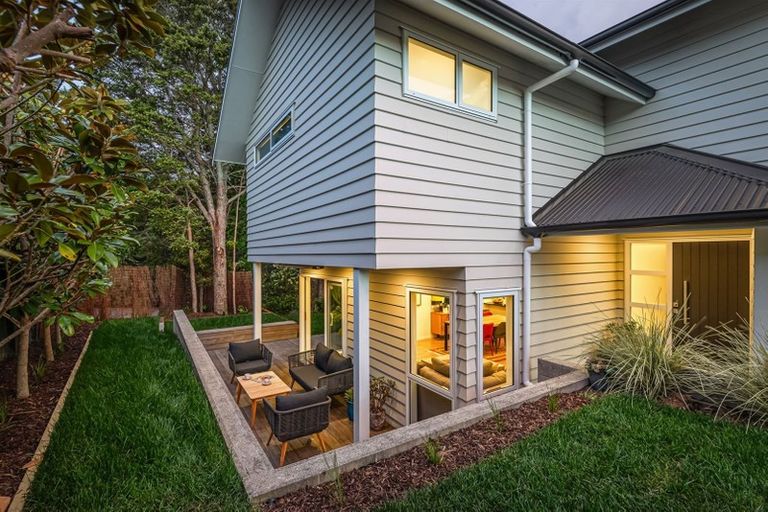 Photo of property in 55 Tui Glen Road, Birkenhead, Auckland, 0626