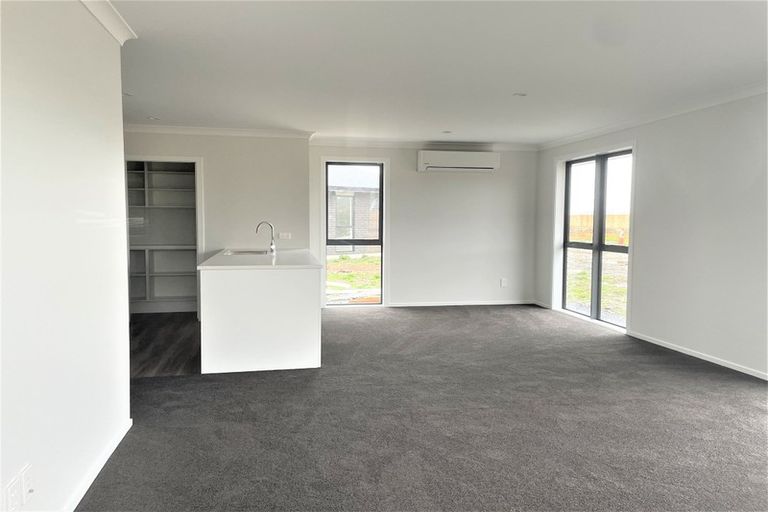 Photo of property in 128 Hinemoa Street, Levin, 5510