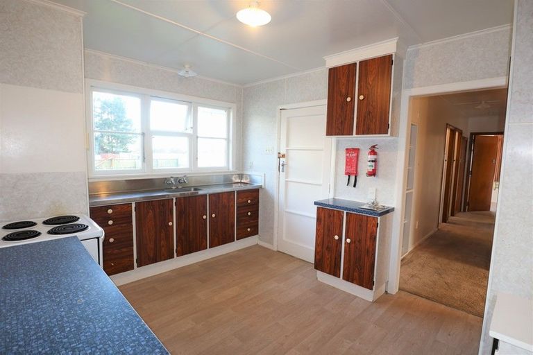 Photo of property in 23a Park Lane, Kaponga, Hawera, 4679