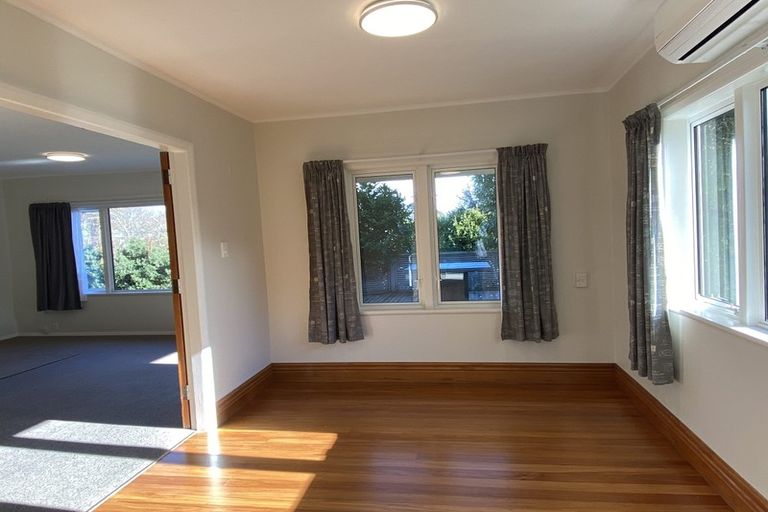 Photo of property in 68 Matai Road, Raumati South, Paraparaumu, 5032
