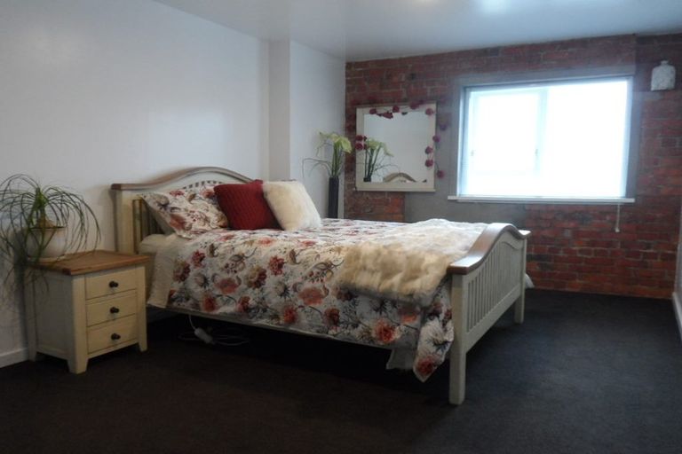 Photo of property in 38-50 Bay Street, Petone, Lower Hutt, 5012