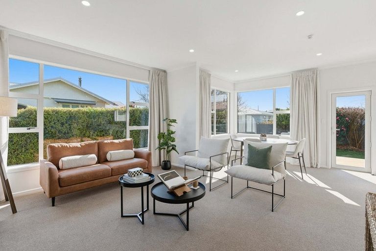 Photo of property in 23 Crombie Street, Gore, 9710
