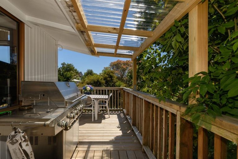 Photo of property in 8b Waikare Place, Welcome Bay, Tauranga, 3112