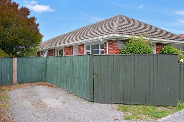 Photo of property in 17a Bradshaw Terrace, Riccarton, Christchurch, 8011