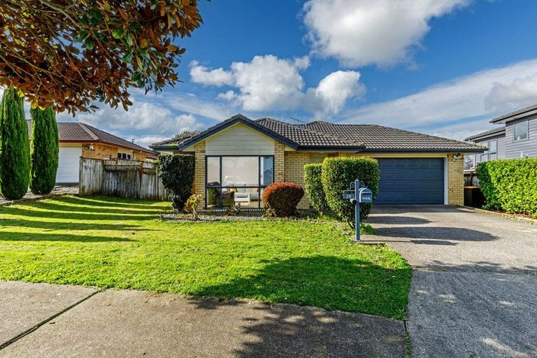Photo of property in 20 Villino Place, Randwick Park, Auckland, 2105