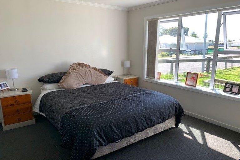 Photo of property in 81 Lothian Crescent, Strathern, Invercargill, 9812