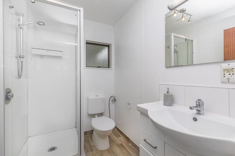 Photo of property in 12 Morgan Place, Tawa, Wellington, 5028