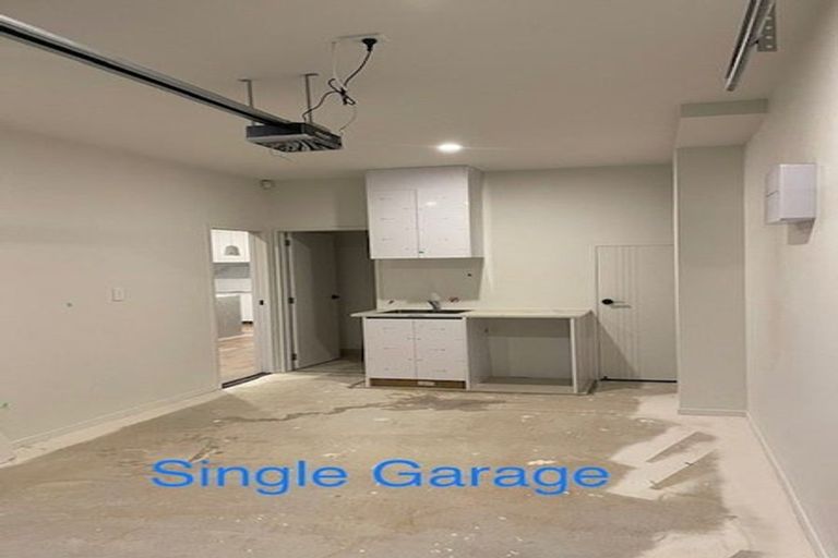 Photo of property in 20e South Street, Papakura, 2110