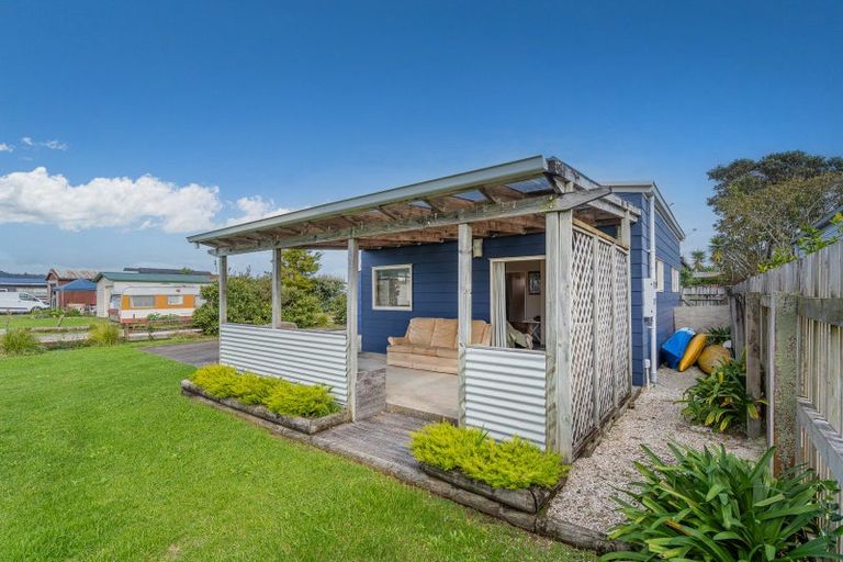 Photo of property in 160 Cook Drive, Whitianga, 3510