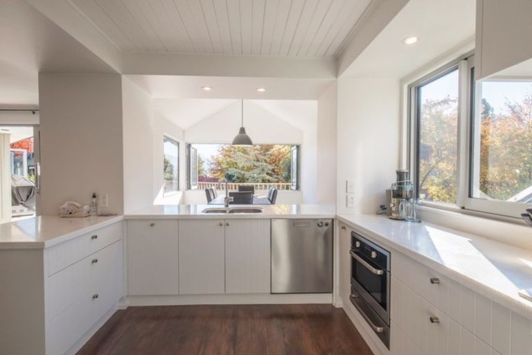 Photo of property in 15 Rowan Court, Wanaka, 9305