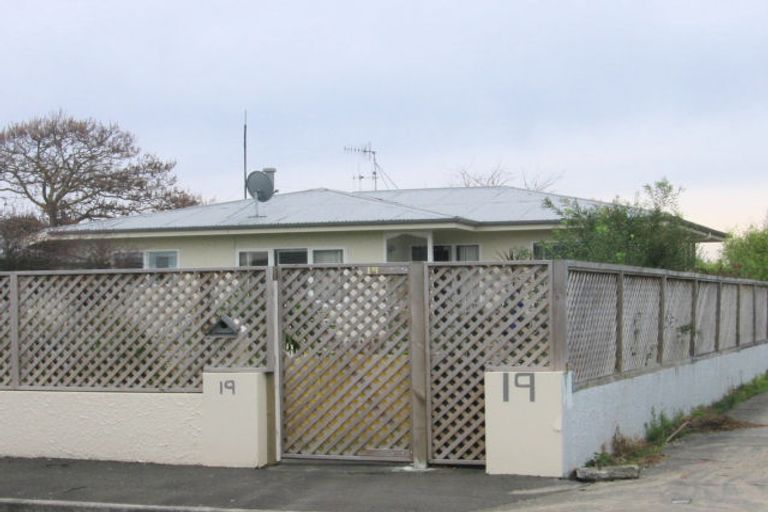 Photo of property in 19 Anzac Avenue, Onekawa, Napier, 4110