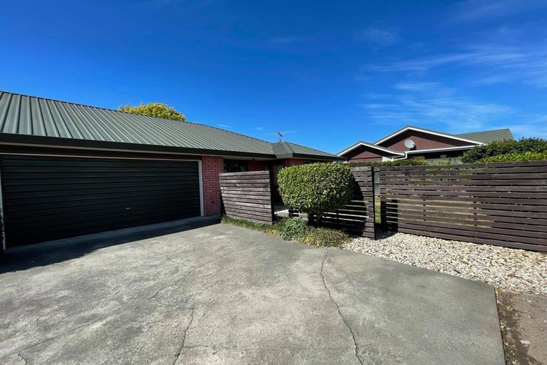 Photo of property in 2/7 Swift Street, Belfast, Christchurch, 8051