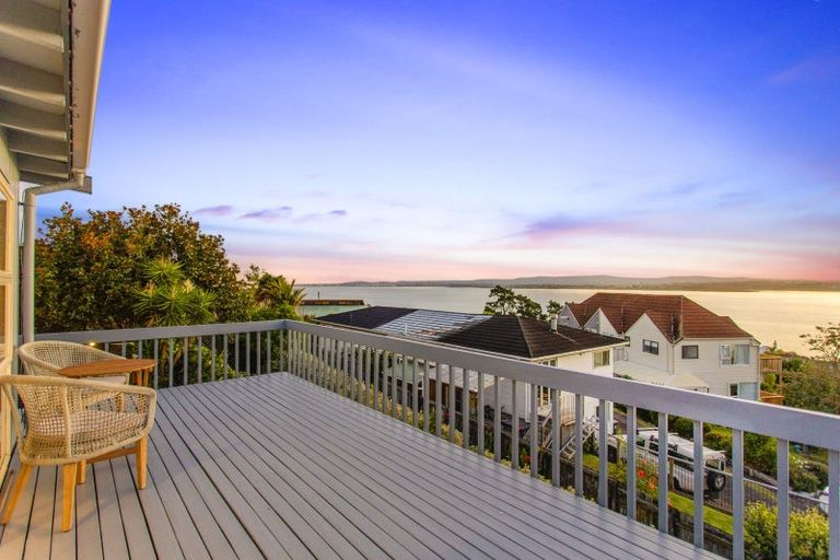 Photo of property in 36 Telstar Place, Beach Haven, Auckland, 0626