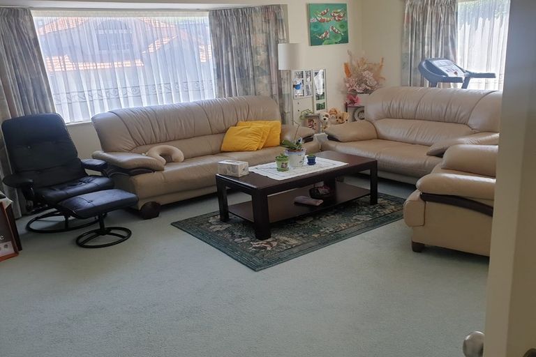 Photo of property in 104 Cortina Avenue, Johnsonville, Wellington, 6037