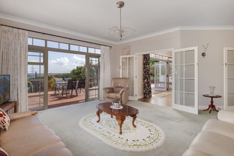 Photo of property in 6 Penny Place, Welcome Bay, Tauranga, 3175