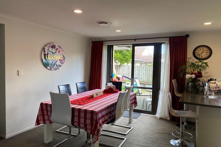 Photo of property in 48 Bruce Pulman Drive, Takanini, 2112