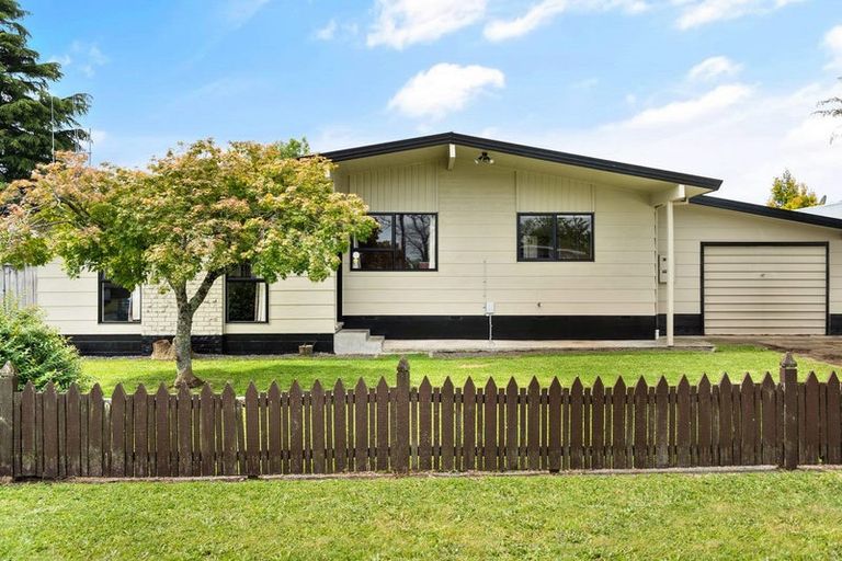 Photo of property in 48 Noel Street, Leamington, Cambridge, 3432