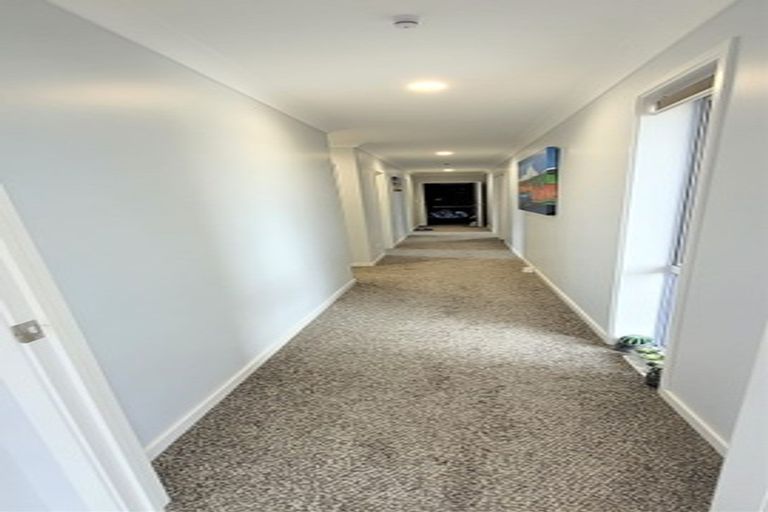Photo of property in 266 Lakes Boulevard, Pyes Pa, Tauranga, 3112