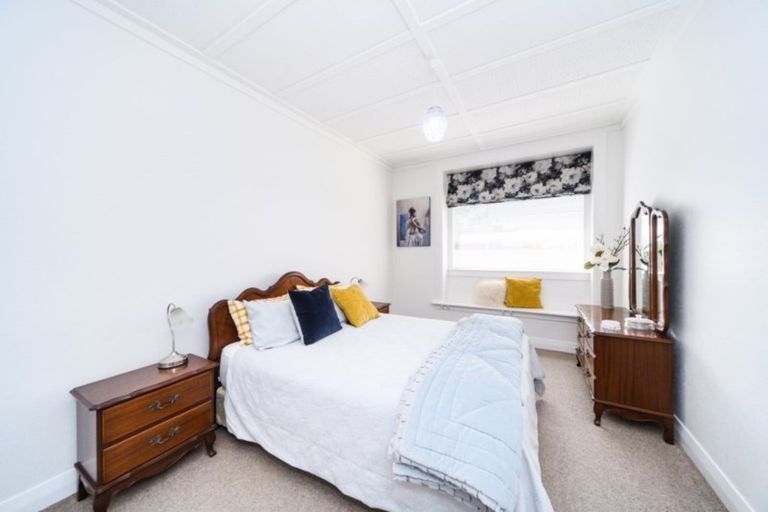 Photo of property in 50 Te Awe Awe Street, Hokowhitu, Palmerston North, 4410