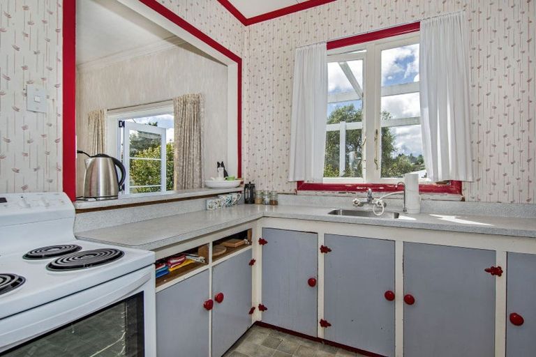 Photo of property in 34 Cairnfield Road, Kensington, Whangarei, 0112