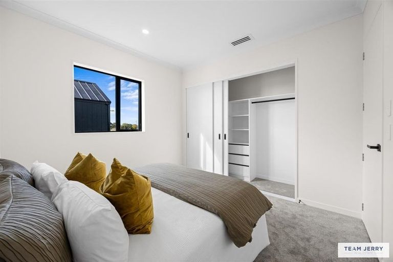 Photo of property in 41 Maungakaraka Road, Karaka, 2580