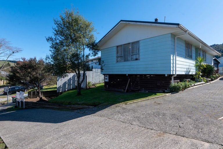Photo of property in 19 Crystal Place, Pukehangi, Rotorua, 3015