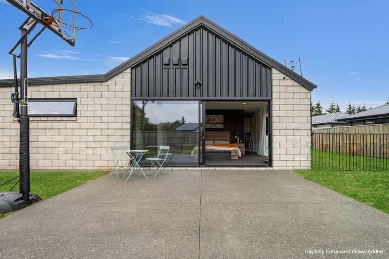 Photo of property in 71 Courage Road, Amberley, 7410