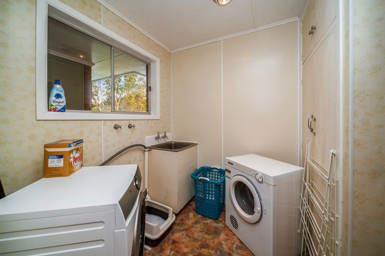 Photo of property in 21 Montjoy Street, Stratford, 4332