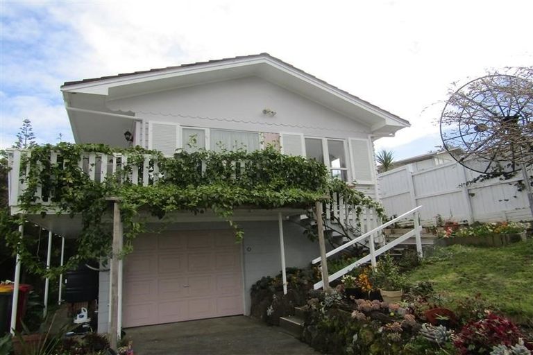 Photo of property in 27 Marina Road, Torbay, Auckland, 0630