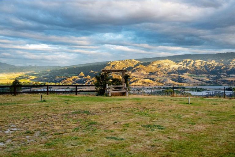 Photo of property in 11 Macmillan Lane, Mount Pisa, Cromwell, 9383